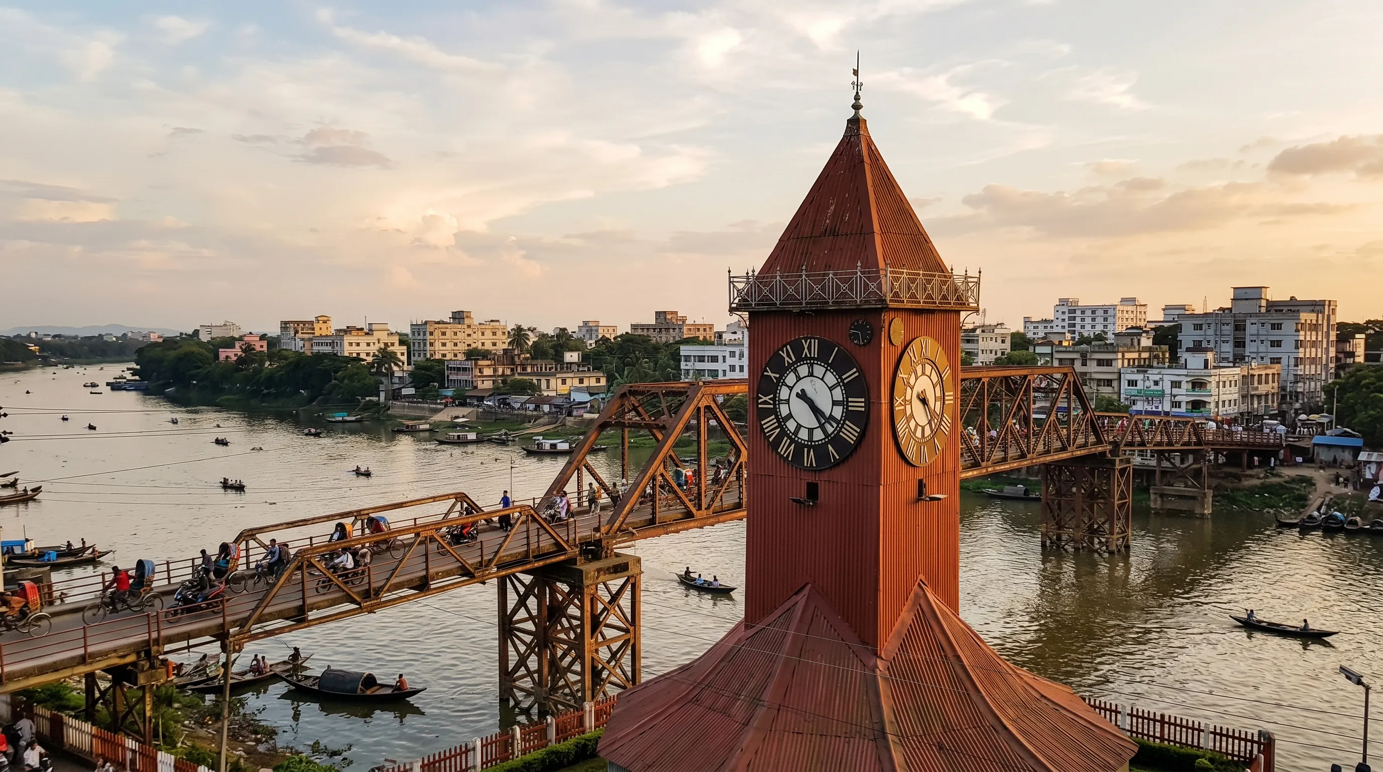 Keane Bridge and Ali Amjad Clock Tower